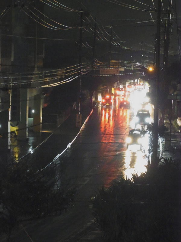 雨の夜景