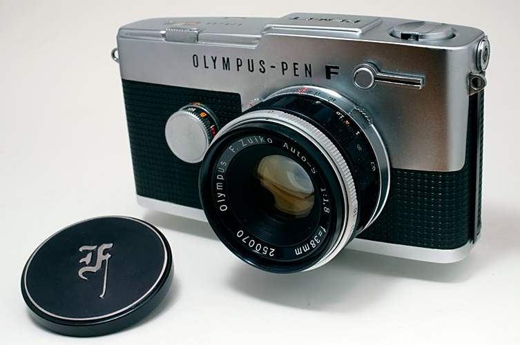 OLYMPUS-PEN FT