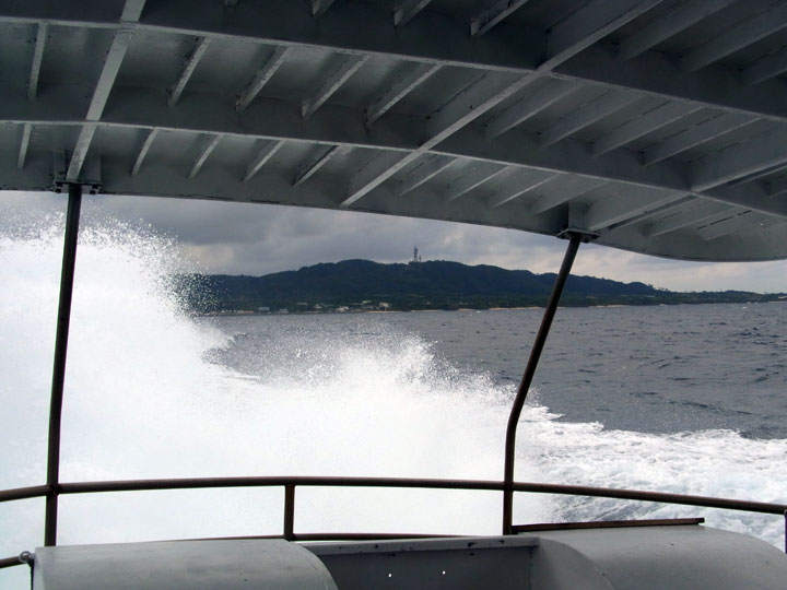 西表島航路高速船