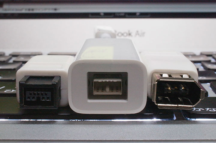 Thunderbolt-FireWireアダプター