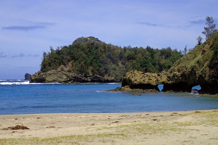 父島小港海岸