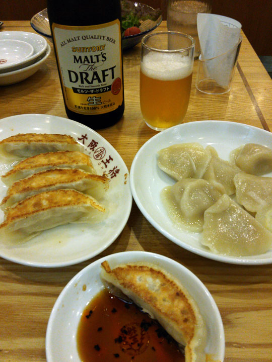 餃子とビール