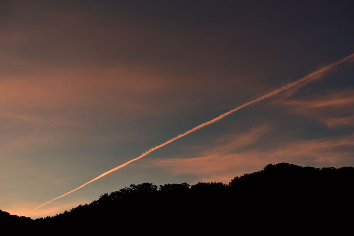 飛行機雲 飛行機雲