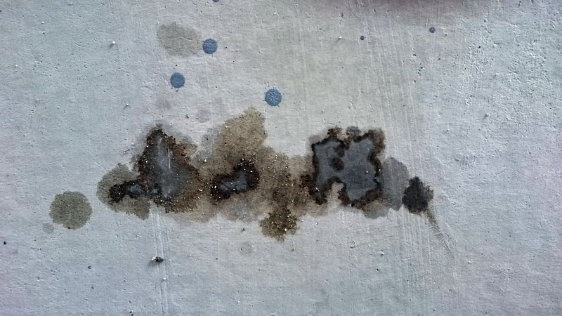 オイル漏れ オイル漏れ