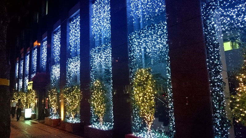 イルミネーション イルミネーション