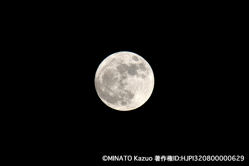 満月