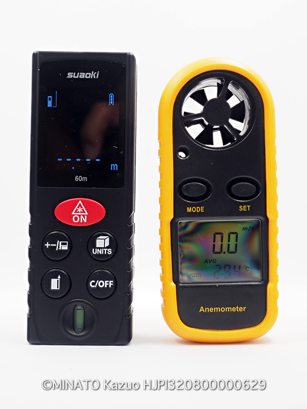 レーザー距離計と風速計