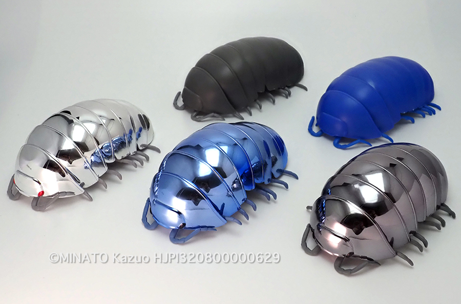 メタリックダンゴムシフィギュア