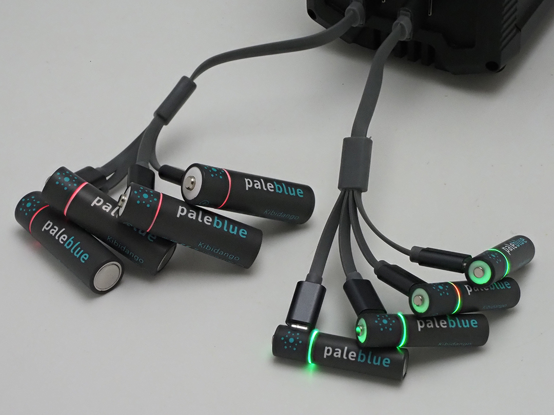 リチャージブルバッテリー