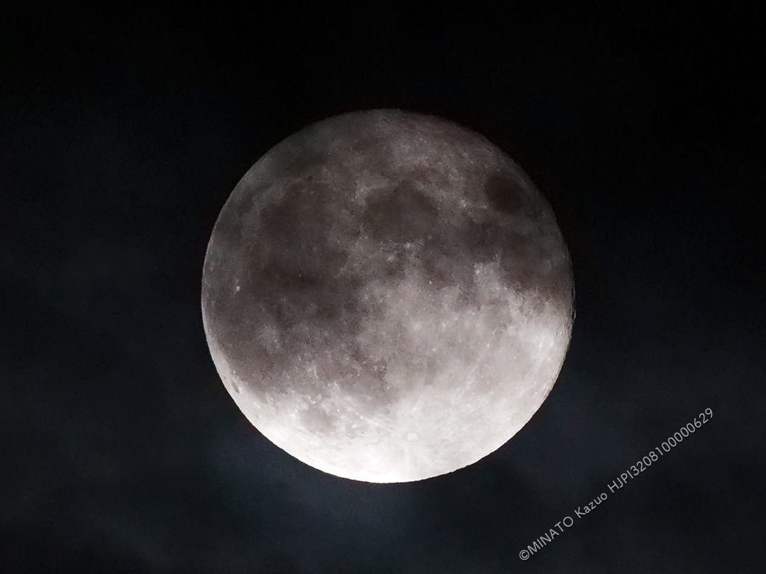 満月