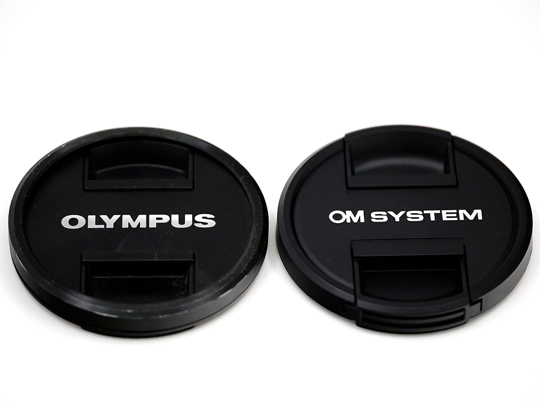 新旧レンズキャップ