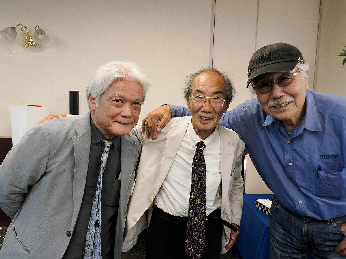 栗林さん（右）と海野さん（中）と