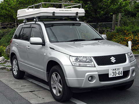 車載テントとエスクード 車載テントとエスクード