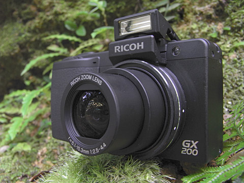 Ricoh GX200