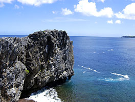 沖縄本島最北端辺戸岬