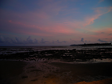 沖縄本島南部玉城村での夕焼け 沖縄本島南部玉城村での夕焼け