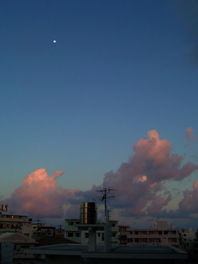 今朝の日の出(06:47）