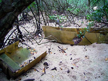 FRP製の小舟 FRP製の小舟